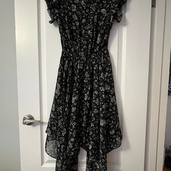 Aritzia Little Moon Tessa Dress Brand New with Tags - Picture 3 of 3
